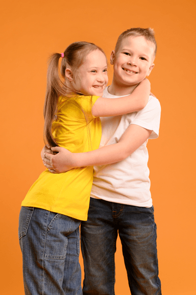 Children hugging each other